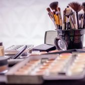 Trucco e indipendenza: come trasformare la passione per il make-up in un lavoro da libero professionista Trucco e indipendenza: come trasformare la passione per il make-up in un lavoro da libero professionista