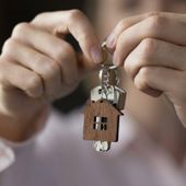 Boom della “nuda proprietà”. In ripresa il mercato immobiliare tra venditori anziani e giovani investitori