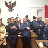 Frana di Niscemi, Schifani visita gli alloggi per gli sfollati: «Fatta squadra, ora risposte concrete» Frana di Niscemi, Schifani visita gli alloggi per gli sfollati: «Fatta squadra, ora risposte concrete»