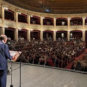 Donare sangue per combattere la mafia: Schifani lancia l’appello a 800 studenti al Politeama