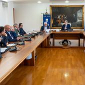 Basilicata, il rilancio della forestazione passa da stipendi certi e giovani: dieci giornate in più per 4mila operai Basilicata, il rilancio della forestazione passa da stipendi certi e giovani: dieci giornate in più per 4mila operai
