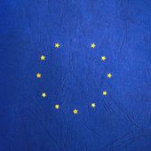 L'UE continua a difendere industria e posti di lavoro
