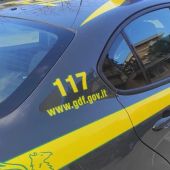 ‘Ndrangheta, detenuti comunicavano con telefonino. 10 arresti in Calabria