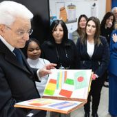 Mattarella visita una scuola di Palermo “Il dialogo fa crescere”