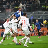 L’Inter batte 2-1 la Fiorentina e si porta a -1 dal Napoli
