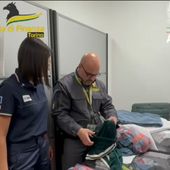 Sequestrati all’aeroporto Pertini di Torino 16 kg di cocaina