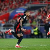 Il Barça passa in casa del Benfica, decide Raphinha