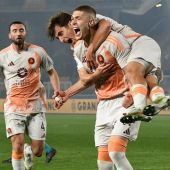 Continua la rimonta della Roma, Dovbyk-gol e vittoria a Lecce