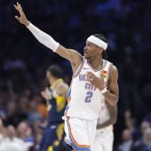 Nona vittoria di fila per Oklahoma, Lakers fanno festa a Memphis