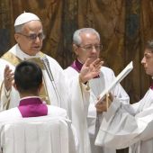 Leone XIV conferma provvisoriamente tutti gli incarichi della Curia