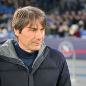 Conte resta sulla panchina del Napoli, sui social il video ufficiale