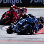 In Catalunya Alex Marquez batte il fratello Marc, Bastianini 3°