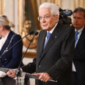 Mattarella “Mondo avviato su pericoloso crinale, riprendere via dialogo”