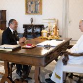 Kamel Ghribi incontra Papa “Guida illuminata per sfide del nostro tempo” Kamel Ghribi incontra Papa “Guida illuminata per sfide del nostro tempo”