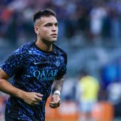 Inter vince 2-0 a Cagliari, Lautaro e Esposito in gol Inter vince 2-0 a Cagliari, Lautaro e Esposito in gol