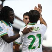 La Roma batte il Sassuolo 1-0 e aggancia il Napoli, Dybala decisivo La Roma batte il Sassuolo 1-0 e aggancia il Napoli, Dybala decisivo