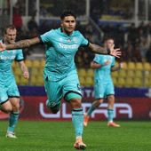 Il Bologna vince 3-1 il derby col Parma, doppietta di Castro