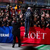 A Las Vegas vince Verstappen davanti a Norris, Leclerc sesto