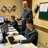 Sequestro beni per 400 mila euro a famiglia di imprenditori della nautica a Lucca