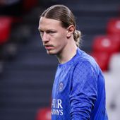 Safonov ipnotizza il Flamengo ai rigori, Intercontinentale al Psg Safonov ipnotizza il Flamengo ai rigori, Intercontinentale al Psg