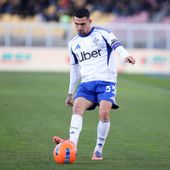 Da Cunha non sbaglia dal dischetto, il Como batte l’Udinese 1-0