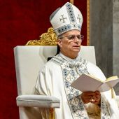 Papa Leone “C’è una grande folla di una umanità affamata di bene e di pace” Papa Leone “C’è una grande folla di una umanità affamata di bene e di pace”