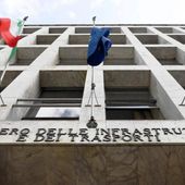 Mit “Nessun commissariamento dei porti italiani” Mit “Nessun commissariamento dei porti italiani”