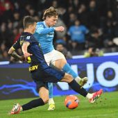 Il Napoli sbatte contro il muro del Parma, è 0-0 al “Maradona”