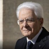 Mattarella al plenum del Csm “Serve rispetto per questa istituzione” Mattarella al plenum del Csm “Serve rispetto per questa istituzione”