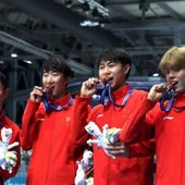 Pattinaggio, storico bronzo per la Cina nell’inseguimento a squadre Pattinaggio, storico bronzo per la Cina nell’inseguimento a squadre