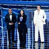 A Sanremo Nuove Proposte e Big. Show di Lillo, Lauro ricorda le vittime di Crans-Montana. Nella top 5 Paradiso, Lda e Aka 7even, Nayt, Fedez-Masini, Ermal Meta