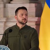 Zelensky “Non lascerò mai il Donbass” Zelensky “Non lascerò mai il Donbass”