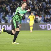 Il Sassuolo vince in rimonta, Cagliari battuto 2-1 Il Sassuolo vince in rimonta, Cagliari battuto 2-1