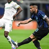 Lautaro riporta l’Inter alla vittoria, Roma travolta 5-2 Lautaro riporta l’Inter alla vittoria, Roma travolta 5-2