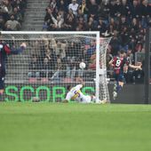 Freuler e Orsolini piegano il Lecce, il Bologna vince 2-0 al Dall’Ara Freuler e Orsolini piegano il Lecce, il Bologna vince 2-0 al Dall’Ara