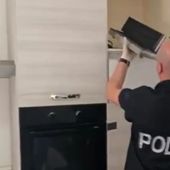 Arrestato a Catania latitante europeo, gestiva droga adulterata e documenti falsi Arrestato a Catania latitante europeo, gestiva droga adulterata e documenti falsi