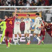 Hermoso risponde a Krstovic: 1-1 tra Roma e Atalanta Hermoso risponde a Krstovic: 1-1 tra Roma e Atalanta