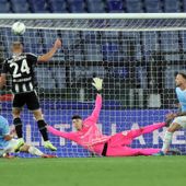 Lazio-Udinese 3-3: pari spettacolo all’Olimpico Lazio-Udinese 3-3: pari spettacolo all’Olimpico
