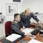Napoli, fatture inesistenti per 166 mln di euro. Sequestro di beni per 30 milioni