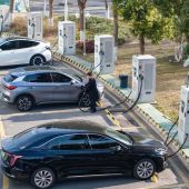 Cina, il Primo Maggio aumentate del 55,6% le ricariche elettriche in autostrada