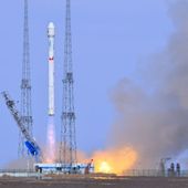 Cina, lanciati due nuovi satelliti nello spazio Cina, lanciati due nuovi satelliti nello spazio