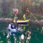 Auto finisce in un canale nel milanese, 3 morti