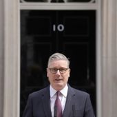 Uk, il premier Starmer annuncia le dimissioni