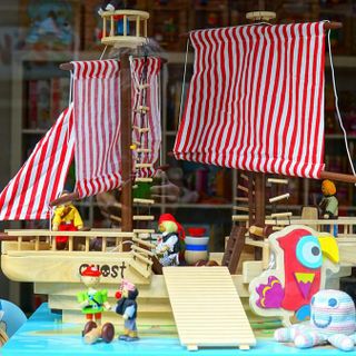 Il mondo dei giocattoli parla Partita IVA