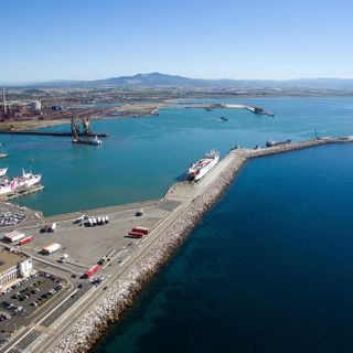 Rigassificatore Piombino, Giani alza il muro: "Niente proroga senza compensazioni"