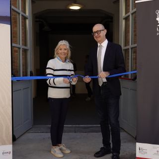 Cagliari si vela d’azzurro: aperto il quartier generale della Pre-America’s Cup alla Manifattura Tabacchi