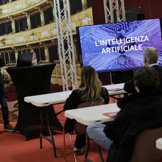 Intelligenza Artificiale in cantina e al caseificio: le PMI del food imparano a dialogare con gli algoritmi