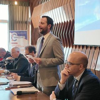La cenere dell'Etna diventa una risorsa: dalla Regione Siciliana il piano per una filiera produttiva