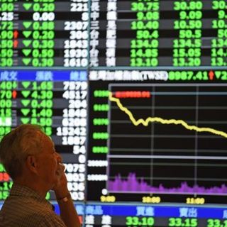 Missili su Dubai, borse chiuse negli Emirati