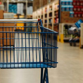 Fiducia: Confesercenti, crisi Medio Oriente ‘sfiducia’ consumatori e consumi, incertezza pesa sul commercio